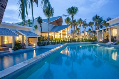 CRAFT Resort & Villas, Phuket Town - scheduled shuttle to Phuket Old Town – Foto 3