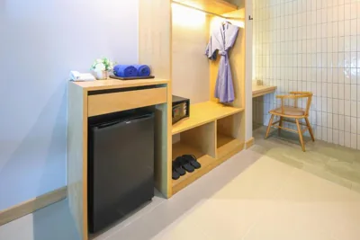 CRAFT Resort & Villas, Phuket Town - scheduled shuttle to Phuket Old Town – Foto 15